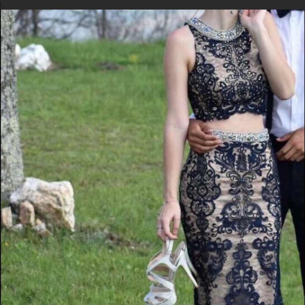 2 piece Prom dress